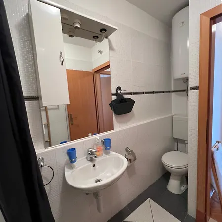 Ivanka Apartamento *
