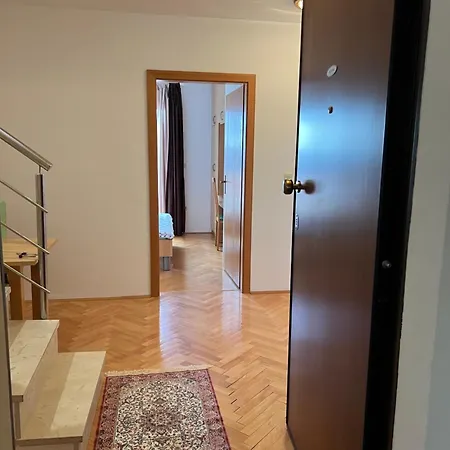 Ivanka Apartamento