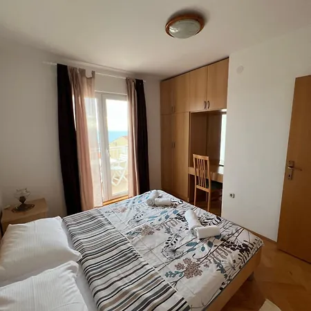 Ivanka Apartamento *