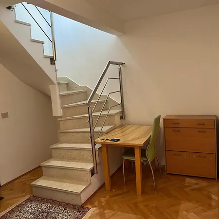 Ivanka Apartamento Makarska