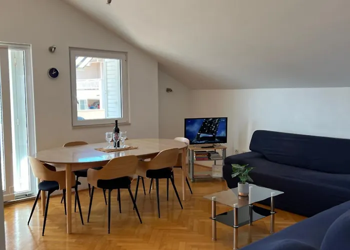 Διαμέρισμα Ivanka *